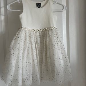white dress size 4